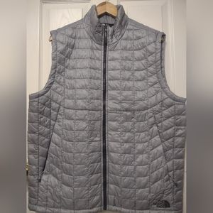 The North Face Gray/Silver Large Vest